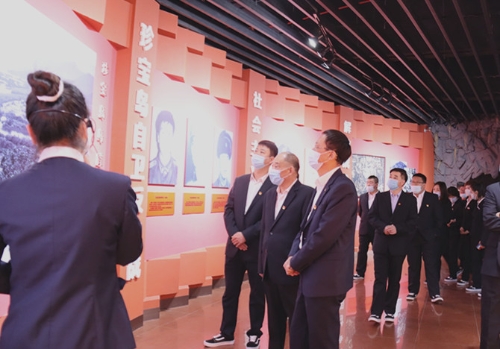 微信图片_20210401145007 微信图片_20210401145007