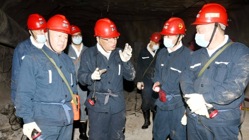 20220829  梁德率队深入七煤新建矿检查考核01_副本