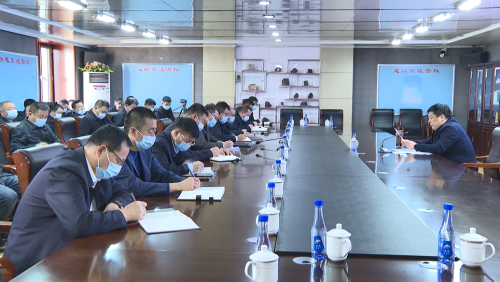 郭锐 宫延明到一矿宣讲党的二十大 微信图片_20221115151301 郭锐 宫延明到一矿宣讲党的二十大 微信图片_20221115151301