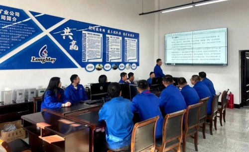 供电公司“特级技师上讲台”开讲了