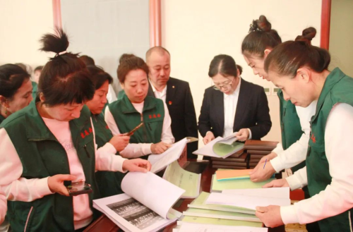 11月14日,公司工会举办家属委工作总结交流会-2 11月14日,公司工会举办家属委工作总结交流会-2